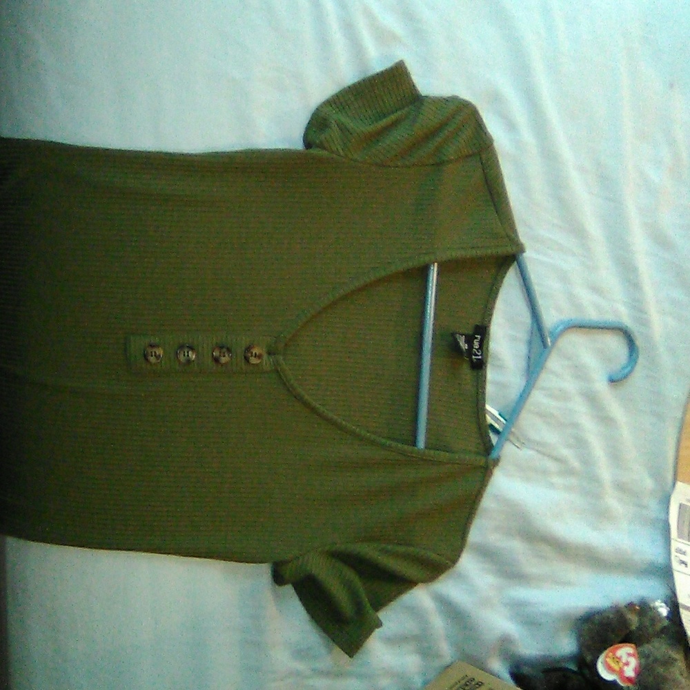 A crop top